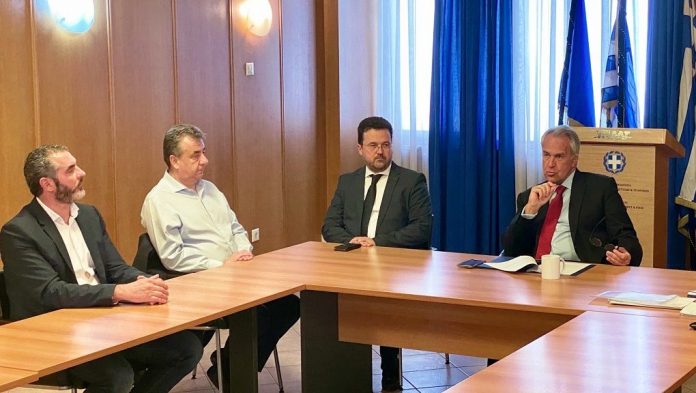 Συνάντηση Βορίδη-Αρναουτάκη: Δρομολογούνται τρία σημαντικά θέματα για τους αγρότες Συνάντηση Βορίδη-Αρναουτάκη: Δρομολογούνται τρία σημαντικά θέματα για τους αγρότες