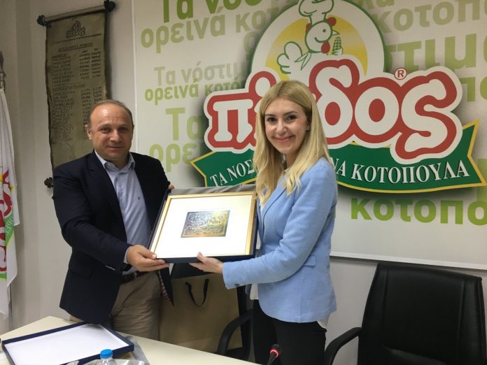 Τον Συνεταιρισμό «Πίνδος» επισκέφθηκε η Φ. Αραμπατζή στην περιοδεία της στα Ιωάννινα Τον Συνεταιρισμό «Πίνδος» επισκέφθηκε η Φ. Αραμπατζή στην περιοδεία της στα Ιωάννινα
