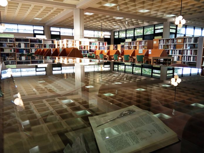 Ψηφιοποίηση και ειδική μετατροπή βιβλίων για φοιτητές με αναπηρία από την Βιβλιοθήκη του Γ.Π.Α. Ψηφιοποίηση και ειδική μετατροπή βιβλίων για φοιτητές με αναπηρία από την Βιβλιοθήκη του Γ.Π.Α.