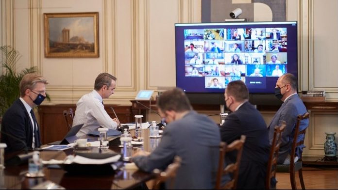 Υπουργικό Συμβούλιο: Ποιοι αναλαμβάνουν το σχέδιο για την ανάκαμψη - Σε δημόσια διαβούλευση τη Δευτέρα η πρόταση της επιτροπής Πισσαρίδη Υπουργικό Συμβούλιο: Ποιοι αναλαμβάνουν το σχέδιο για την ανάκαμψη - Σε δημόσια διαβούλευση τη Δευτέρα η πρόταση της επιτροπής Πισσαρίδη