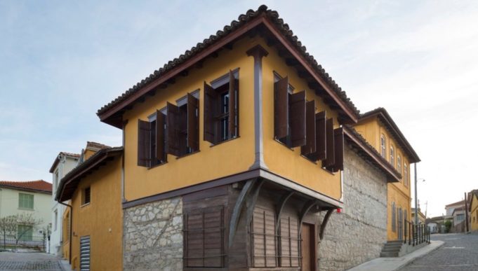 alexandroupoli-diadrastiko-paichnidi-mystiriou-sto-mouseio-metaxis-206343