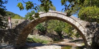 Δήμος Ελασσόνας: Συνεργασία με το πανεπιστήμιο του York στον Καναδά για ανάδειξη των πέτρινων γεφυριών