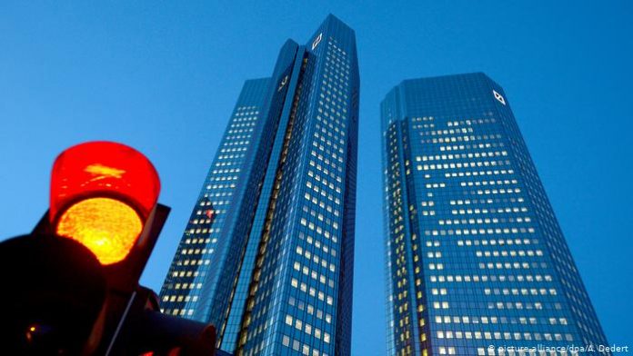 Γερμανία: Η Deutsche Bank θα κλείσει το 20% των εγχώριων καταστημάτων της Γερμανία: Η Deutsche Bank θα κλείσει το 20% των εγχώριων καταστημάτων της