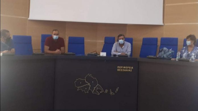 Περ. Θεσσαλίας: Συντονισμός για την αντιμετώπιση του καταρροϊκού πυρετού στα ζώα Περ. Θεσσαλίας: Συντονισμός για την αντιμετώπιση του καταρροϊκού πυρετού στα ζώα