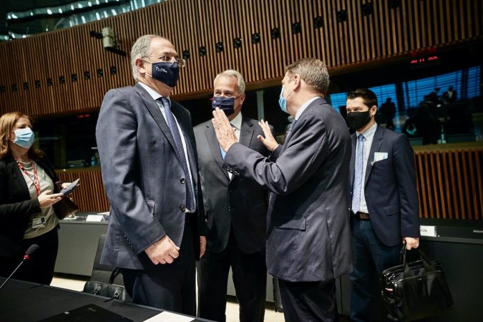 Μ. Βορίδης - Συμβούλιο Υπουργών Γεωργίας: «Ιστορικής σημασίας η συμφωνία για τη νέα ΚΑΠ» Μ. Βορίδης - Συμβούλιο Υπουργών Γεωργίας: «Ιστορικής σημασίας η συμφωνία για τη νέα ΚΑΠ»