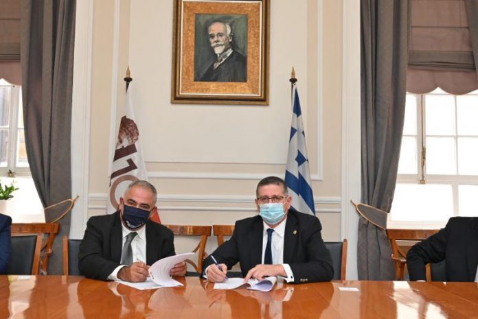 Μνημόνιο συνεργασίας μεταξύ Επαγγελματικού Επιμελητηρίου Αθηνών και Οικονομικού Πανεπιστημίου Αθηνών Μνημόνιο συνεργασίας μεταξύ Επαγγελματικού Επιμελητηρίου Αθηνών και Οικονομικού Πανεπιστημίου Αθηνών