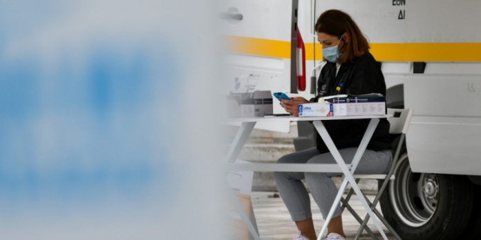 Κορωνοϊός: Συναγερμός στην εταιρεία μπαχαρικών «Ηλιος» -Εντοπίστηκαν 13 κρούσματα Κορωνοϊός: Συναγερμός στην εταιρεία μπαχαρικών «Ηλιος» -Εντοπίστηκαν 13 κρούσματα
