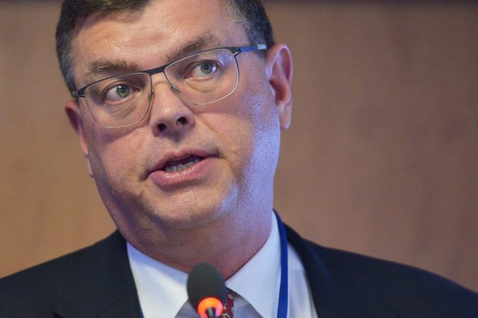 Δανία: Παραιτήθηκε ο υπουργός Γεωργίας μετά τη θανάτωση μινκ λόγω κορωνοϊού Δανία: Παραιτήθηκε ο υπουργός Γεωργίας μετά τη θανάτωση μινκ λόγω κορωνοϊού