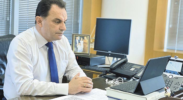g-georgantas-yfypourgos-psifiakis-diakyvernisis-to-ergo-tis-effyous-georgias-parakatathiki-gia-mia-olokliri-genia-agroton-214858