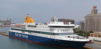 Στο λιμάνι της Κάσου, προσέκρουσε ελαφρά κατά της διαδικασία πρόσδεσης, το επιβατηγό οχηματαγωγό πλοίο "Blue Star Patmos", χωρίς να αναφερθεί κάποιος τραυματισμός.