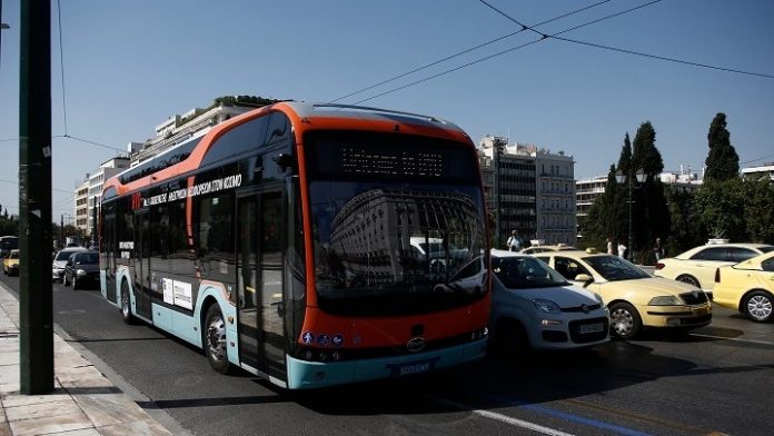 Δοκιμαστικά δρομολόγια, με επιβάτες, του ηλεκτρικού λεωφορείου της BYD, στην Αθήνα Δοκιμαστικά δρομολόγια, με επιβάτες, του ηλεκτρικού λεωφορείου της BYD, στην Αθήνα