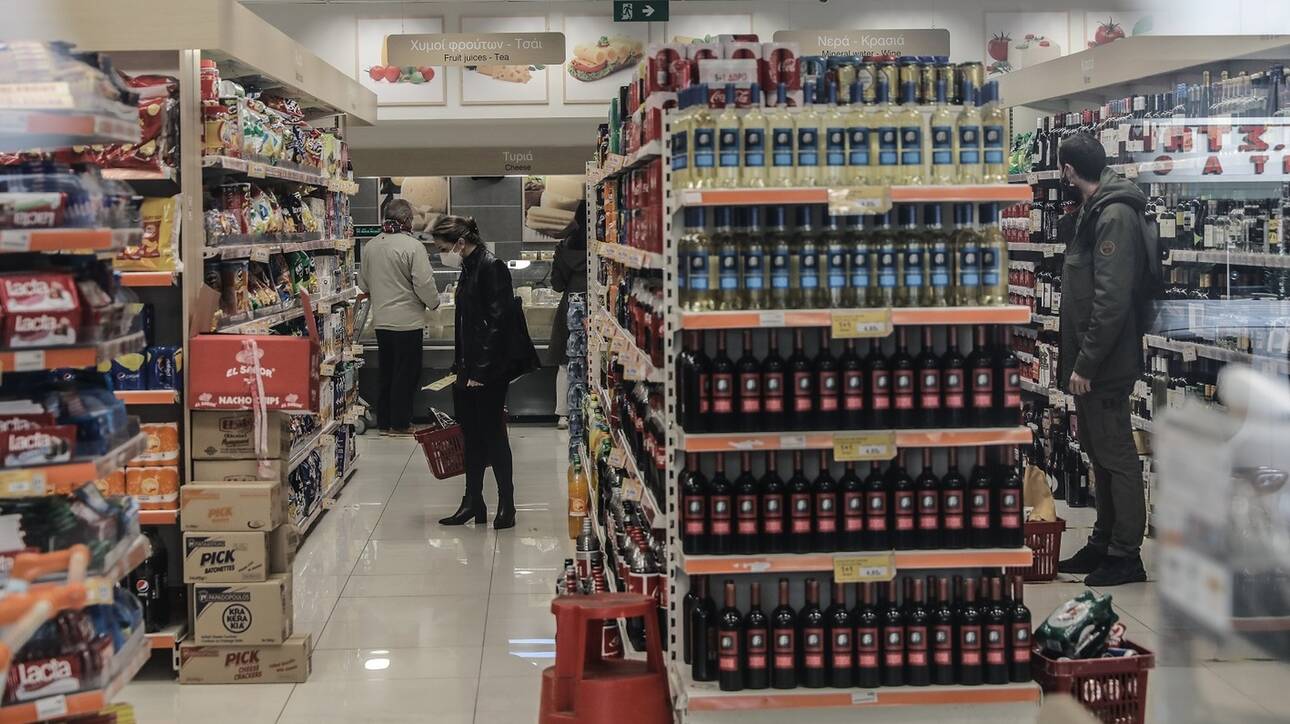 souper-market-kai-click-away-to-orario-leitourgias-os-tin-protochronia-218158