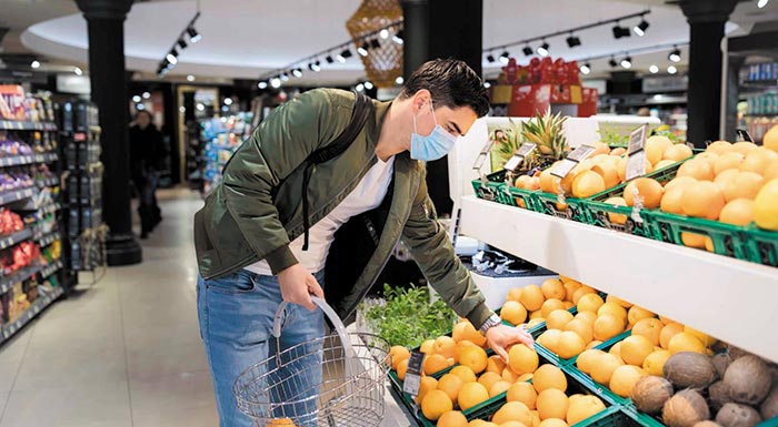 tilediaskepsi-k-skreka-me-to-d-s-tou-ielka-kai-ekprosopous-alysidon-super-market-215981