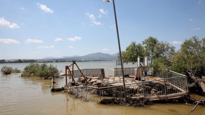 Άρχισε η καταγραφή των ζημιών από τη χθεσινή νεροποντή στους δήμους του Έβρου