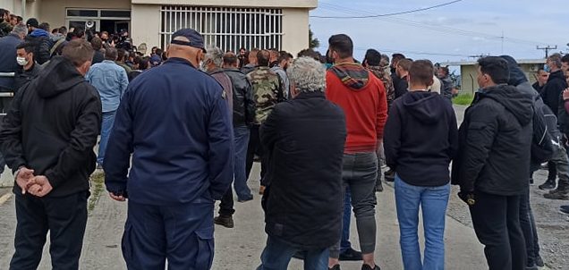 entasi-kai-diamartyries-gia-tous-dasikous-chartes-stin-kriti-vinteo-227036