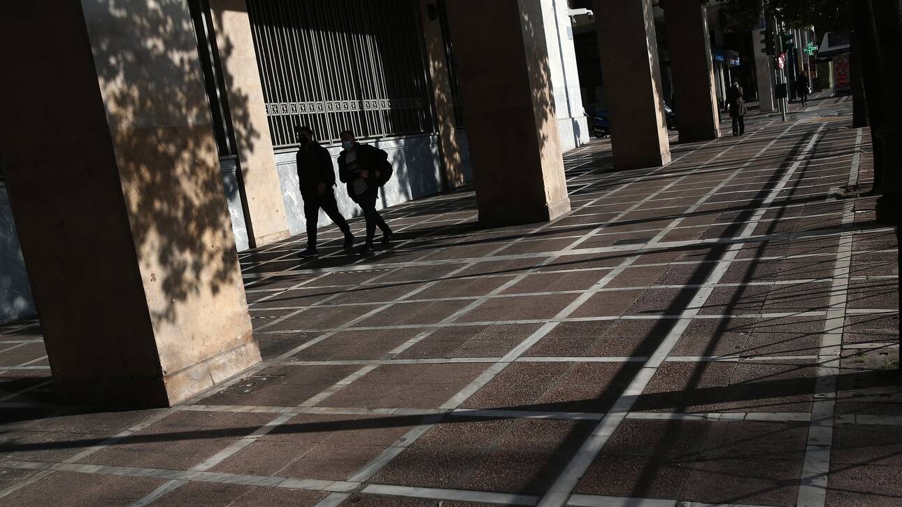paratasi-tou-lockdown-stin-attiki-poies-nees-perioches-entassontai-sto-vathy-kokkino-226770