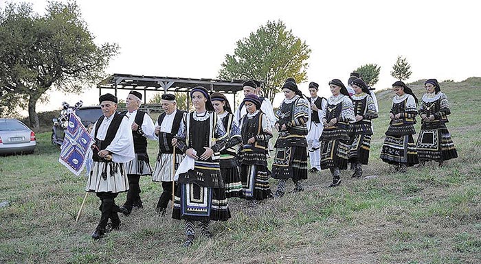 paradosiakos-sarakatsanikos-oikismos-ston-avanta-alexandroupolis-231864
