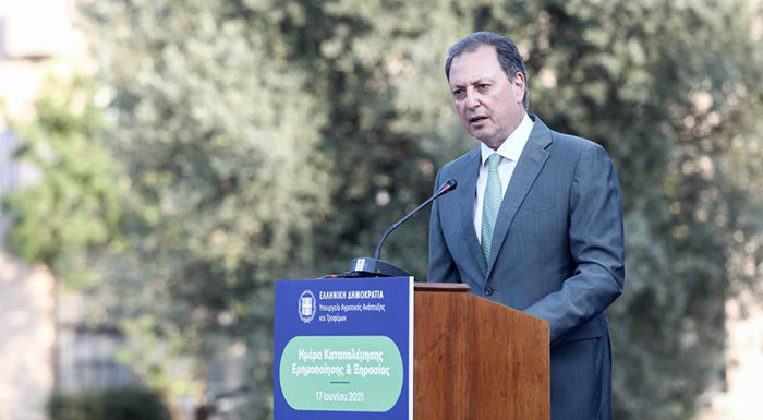 spilios-livanos-to-50-tou-elladikou-chorou-kindynevei-me-erimopoiisi-an-adranisoume-234275