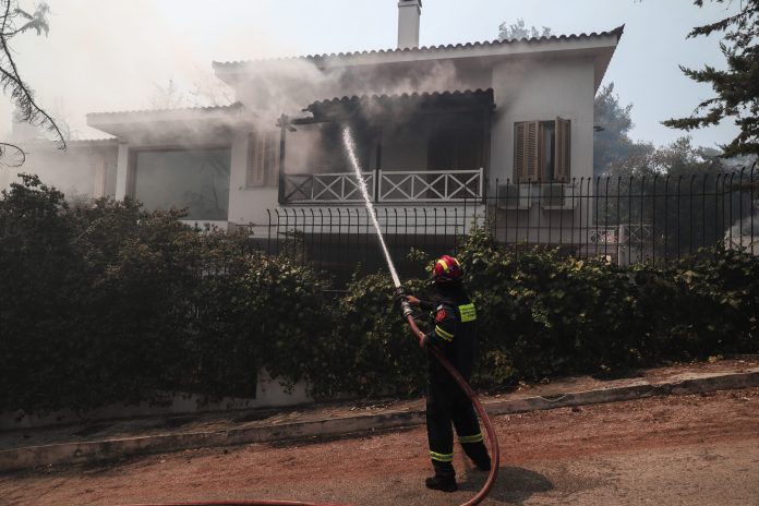 ΠΥΡΚΑΓΙΑ ΣΤΗΝ ΣΤΑΜΑΤΑ ΑΤΤΙΚΗΣ(EUROKINISSI/ΒΑΣΙΛΗΣ ΡΕΜΠΑΠΗΣ)