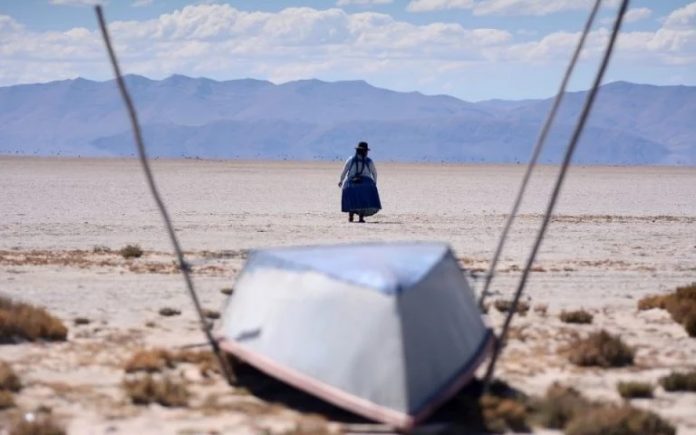 lake_desert_reuters-768x480