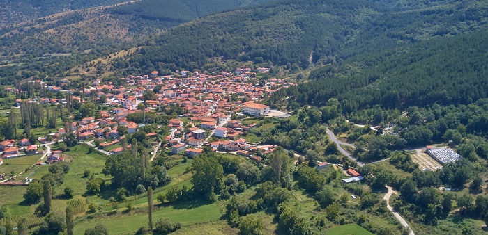 dyt-makedonia-ypografi-symvasis-gia-ekponisi-tis-meletis-anadasmou-tou-agroktimatos-varikou-245016