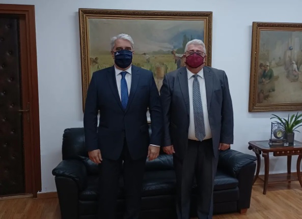 ta-provlimata-alieon-kai-ktinotrofon-ethese-o-antiperifereiarchis-n-aigaiou-ston-s-kedikoglou-244598