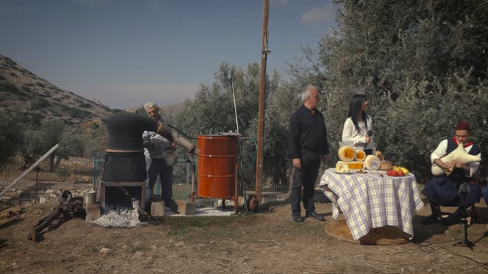 naksos-rakitzizoume-tzampouna-ntoumpaki-tragoudi-grabiera-pop-arseniko