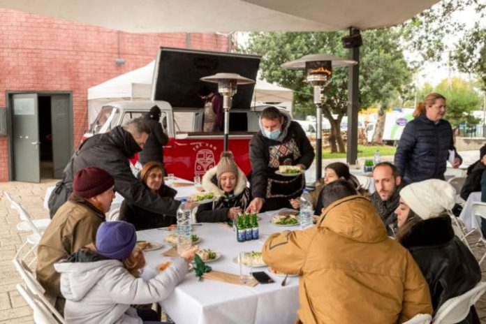 3o-social-dining-apo-okaa-synergasia-food-on-W700