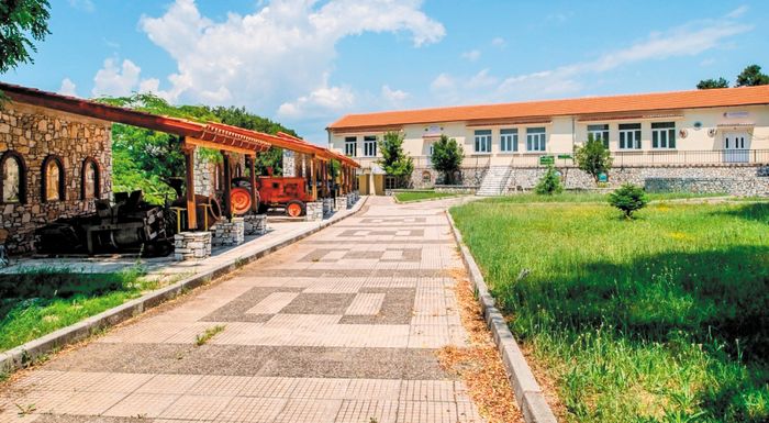dyo-erga-ypodomon-politismou-ston-dimo-paranestiou-251474