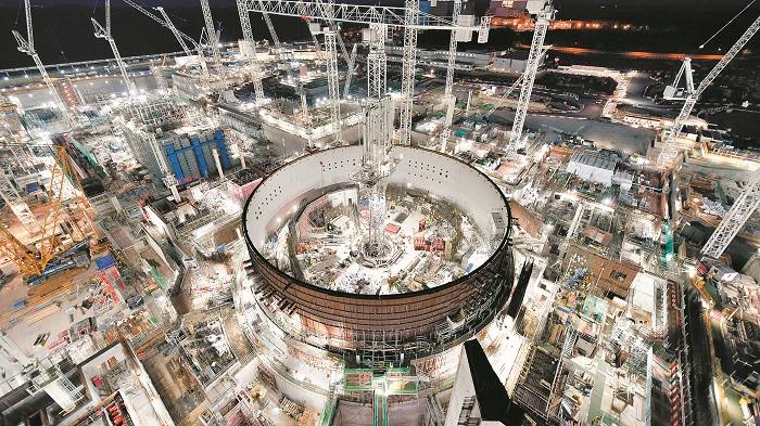 ee-dierrefse-schedio-gia-ton-charaktirismo-ependyseon-se-fysiko-aerio-kai-pyriniki-energeia-os-prasinon-251494