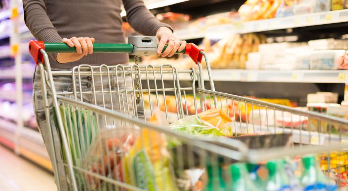 ptosi-eos-8-ston-ogko-poliseon-ton-souper-market-ton-aprilio-252933