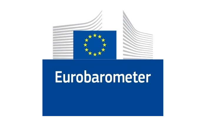 evrovarometro-koryfaia-proteraiotita-gia-tous-evropaious-polites-i-proaspisi-tis-dimokratias-254445