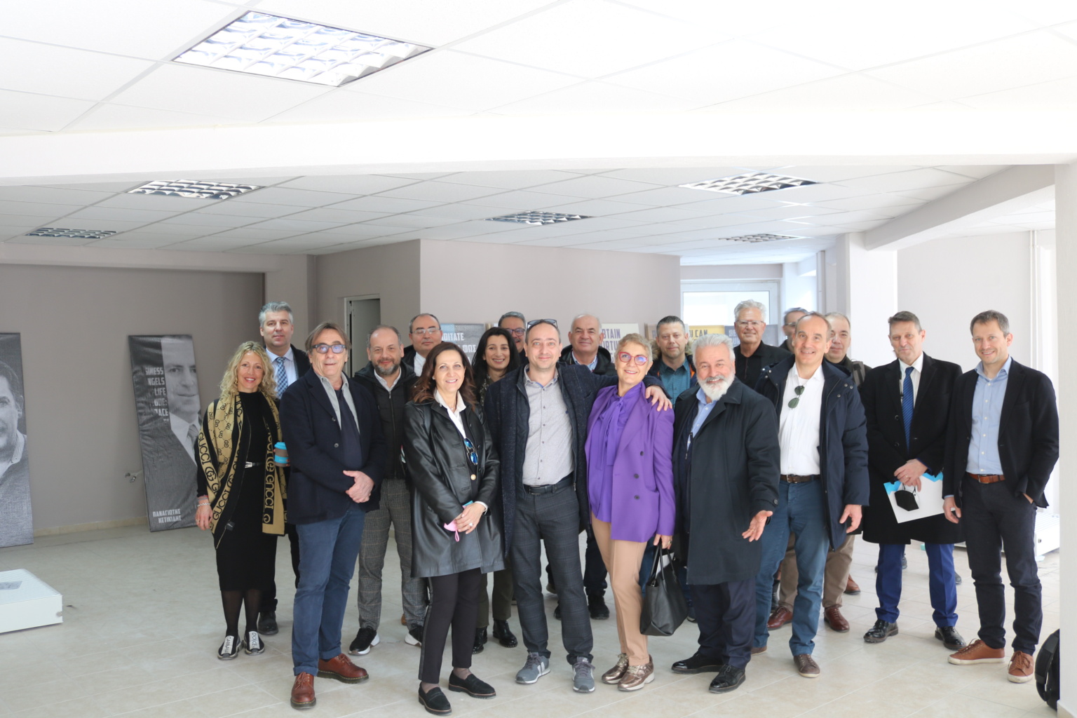 se-kentro-epicheirimatikis-skepsis-metamorfothike-i-alexandroupoli-256002