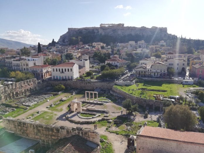 athina-koryfaios-proorismos-kosmo-poio-elliniko-nisi-einai-proteyousa-diaskedasis