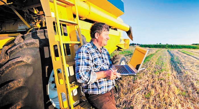 forologiko-eleftheron-epangelmation-metrane-ta-agrotika-eisodimata-gia-tin-kalypsi-ton-tekmirion-exairountai-oi-agrotes-260026