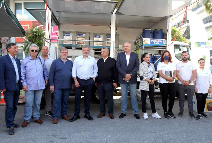 synechizetai-i-enimerotiki-drasi-tis-perifereias-attikis-gia-tin-anakyklosi-stis-laikes-agores-266622