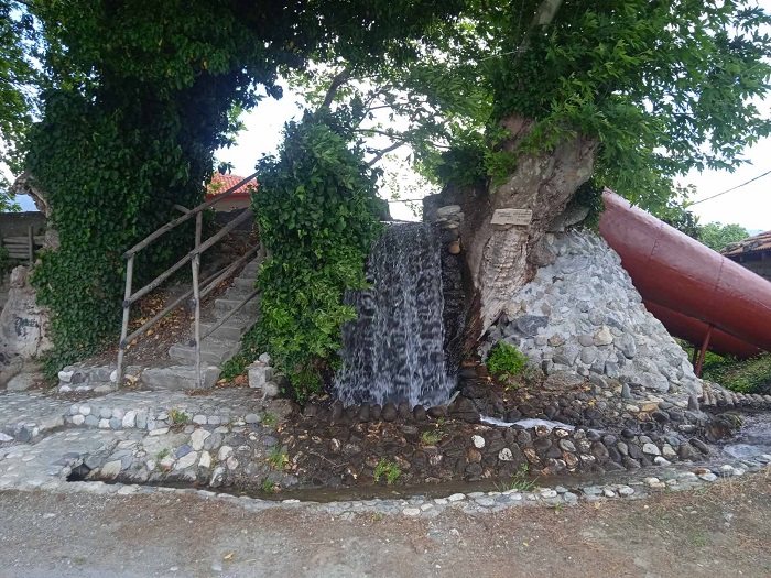 paradosiakos-neromylos-leitourgei-astamatita-schedon-enan-aiona-sto-neochori-almopias-263372