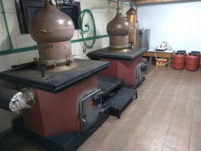 apostaxi-tsipouro