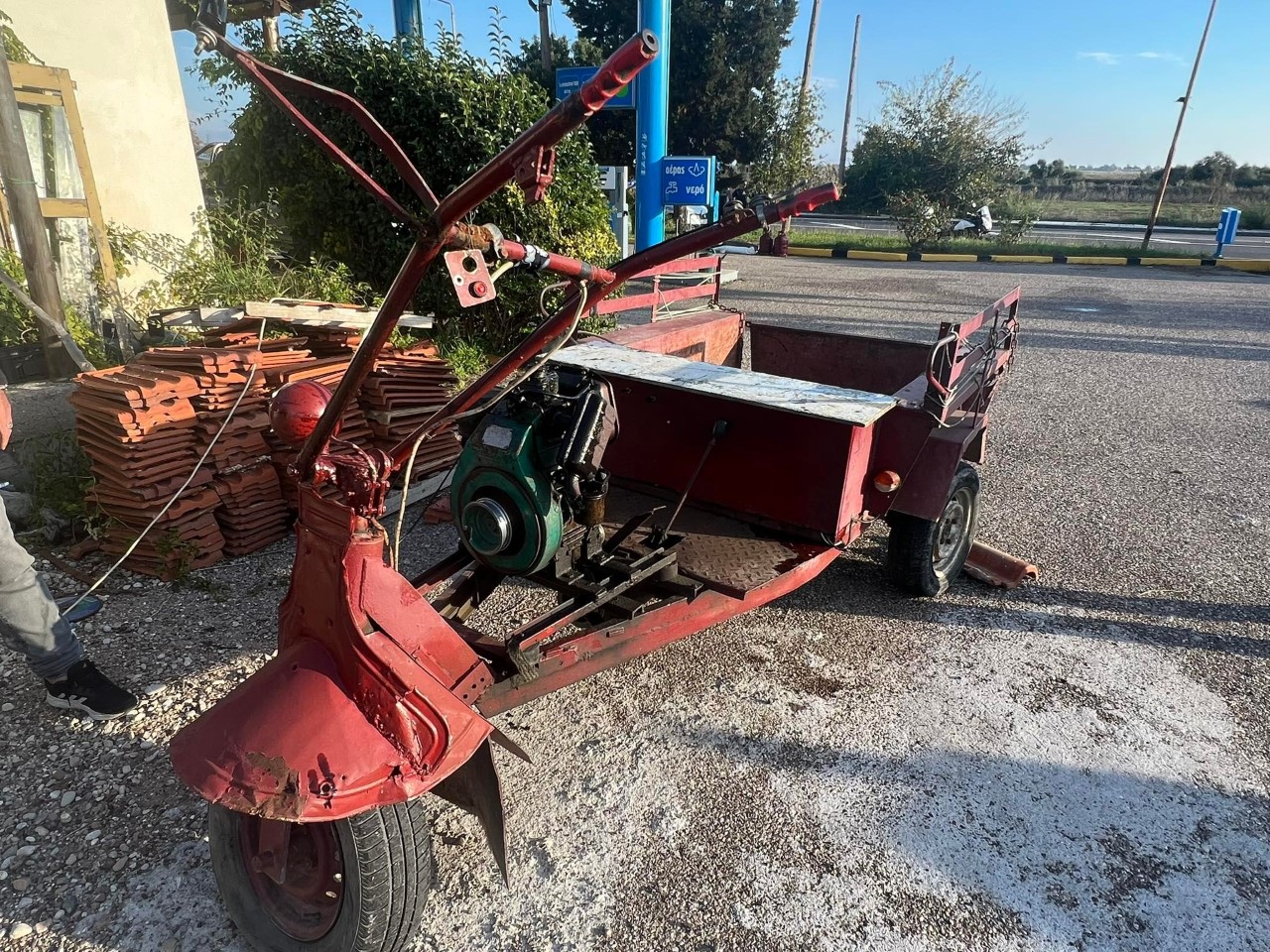 sovaros-travmatismos-exaitias-vlavis-mikrou-georgikou-michanimatos-ston-pyrgo-278004