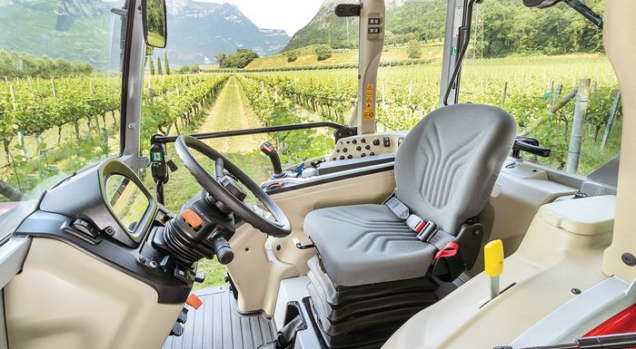 ta-nea-massey-ferguson-mf-3-speciality-series-einai-o-teleios-synergatis-277860