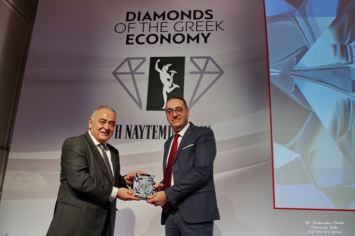 diakrisi-tis-tuv-austria-hellas-sta-vraveia-diamonds-of-the-greek-economy-2022-280763