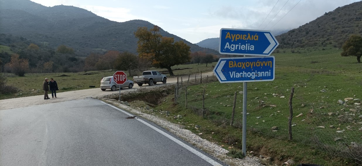 asfaltostrosi-se-dromous-tis-thessalias-zitoun-apo-tin-perifereia-oi-ktinotrofoi-280036