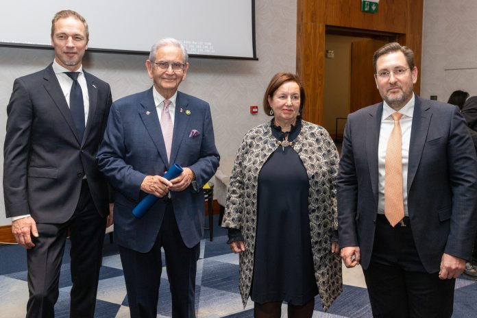 neos-proksenos-ollandias-makedonia-thymis-eythymiadis