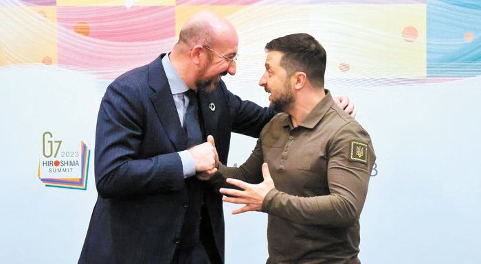 oukrania-zita-apo-tin-ee-na-apopolitikopoiisei-tis-eborikes-perioristikes-apofaseis-295567