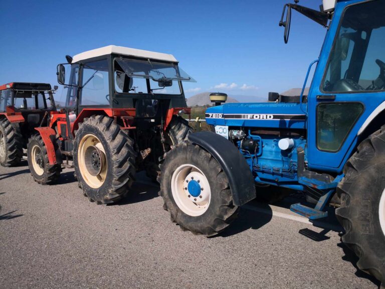 kinitopoiisi-agroton-me-ta-trakter-tous-stin-karditsa-vinteo-305128