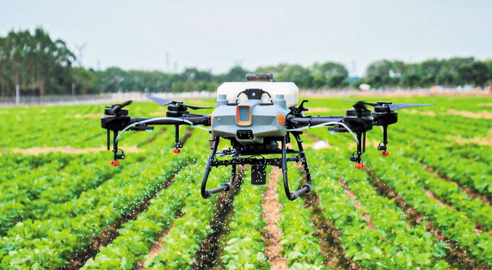 geoponiko-panepistimio-athinon-ekpaidefsi-agroton-sti-chrisi-drones-307501