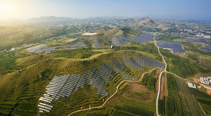 sti-dikaiosyni-prosfevgoun-farsalinoi-agrotes-gia-tin-asydosia-stin-adeiodotisi-fotovoltaikon-parkon-309746