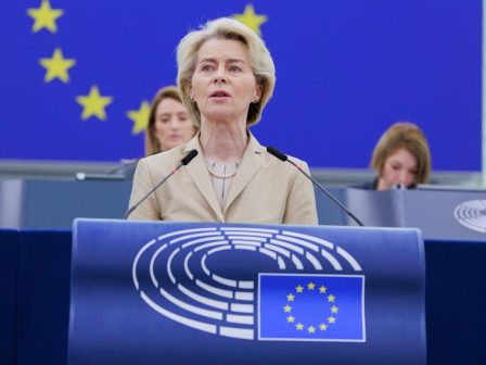 dikaio-eisodima-gia-tous-agrotes-yposchethike-i-von-der-leyen-prin-tin-eklogi-tis-326984