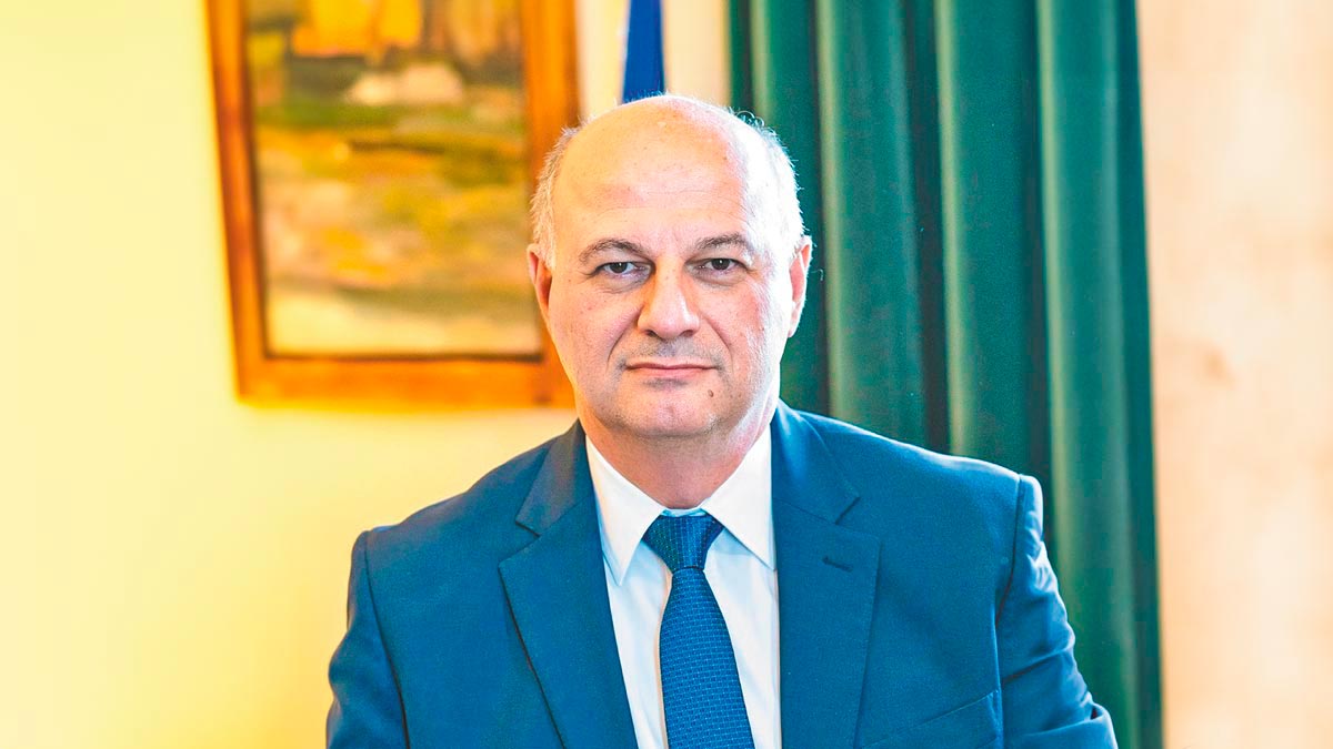 Σε αλλαγές διοικήσεων Οργανισμών και εποπτευόμενων φορέων του ΥΠΑΑΤ προχωρά ο Κώστας Τσιάρας