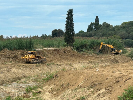 prochoroun-oi-katharismoi-kai-i-syntirisi-potamon-kai-rematon-tis-p-e-ileias-333241